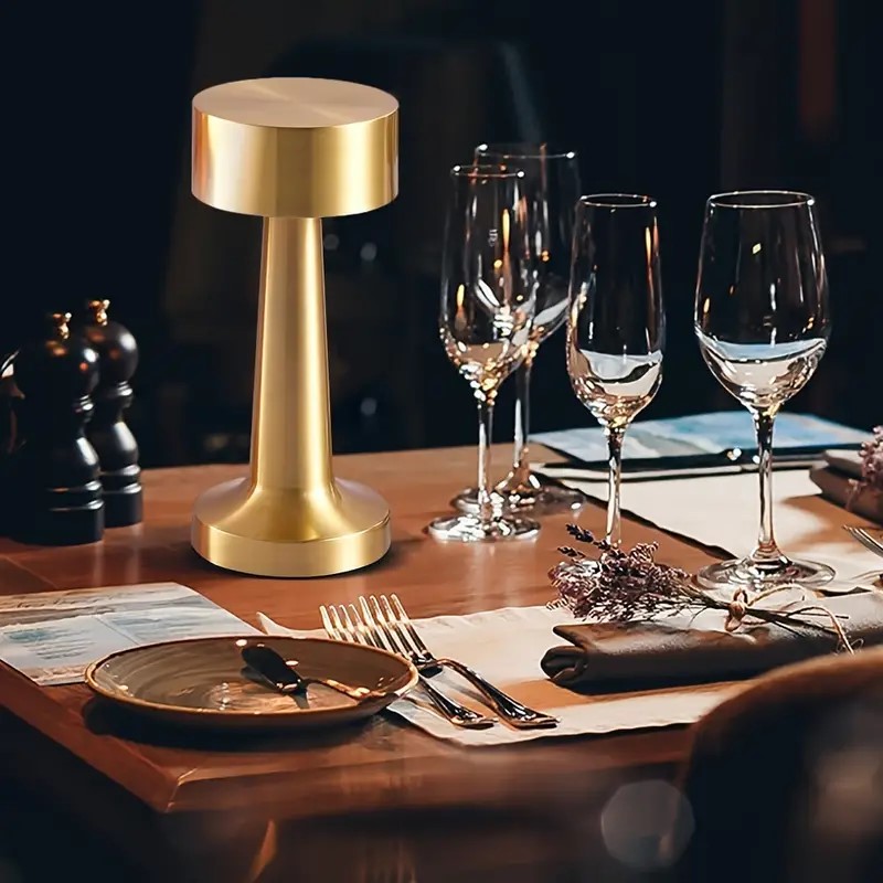 Masa Üstü Lamba Süsleme 3 Modlu Şarjlı Aydınlatma Işık Gold Renk