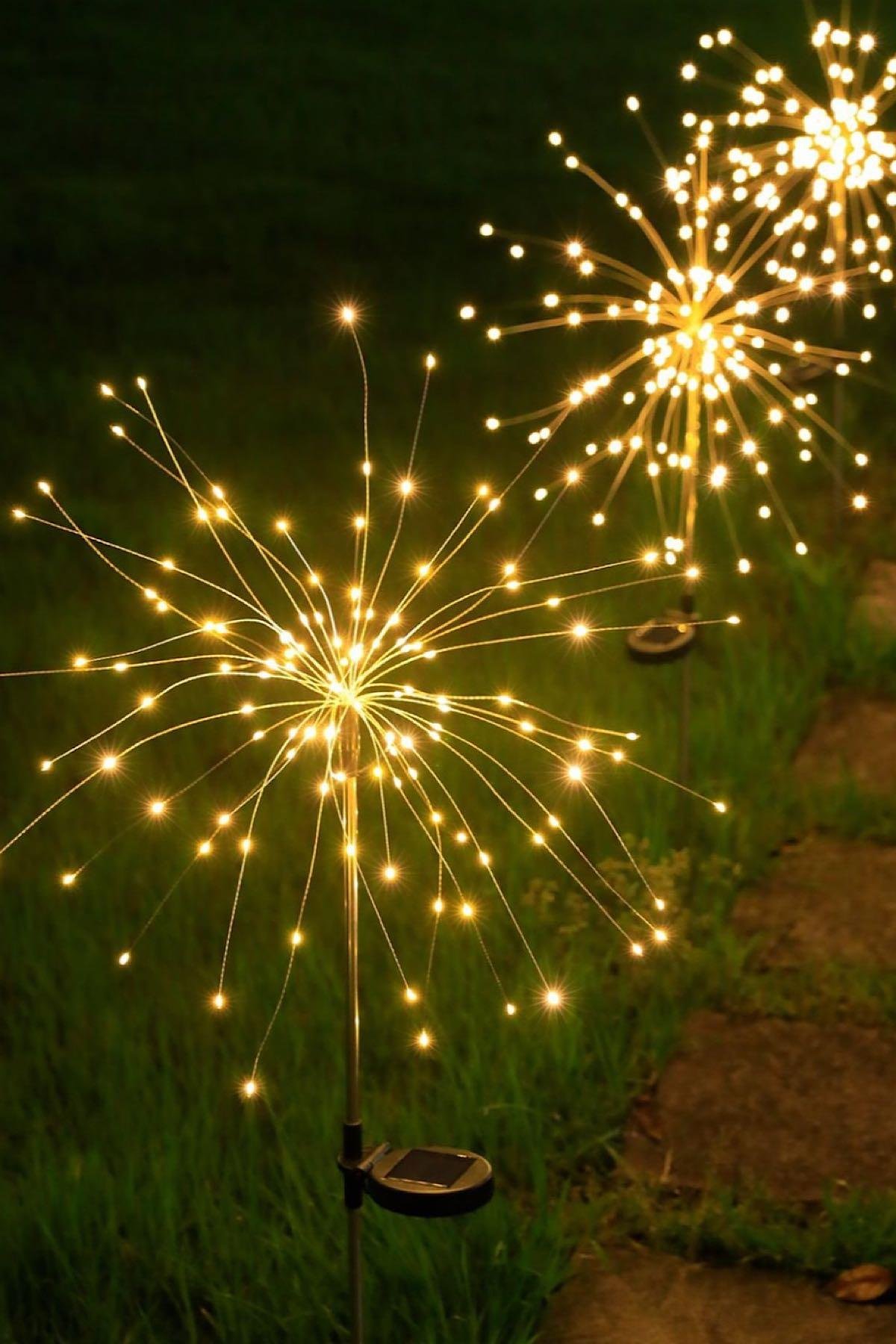 Solar Enerjili Metal Gövdeli 8 Fonksiyonlu Güneş Patlama Modeli Dış Mekan Bahçe Aydınlatma (120 LED)