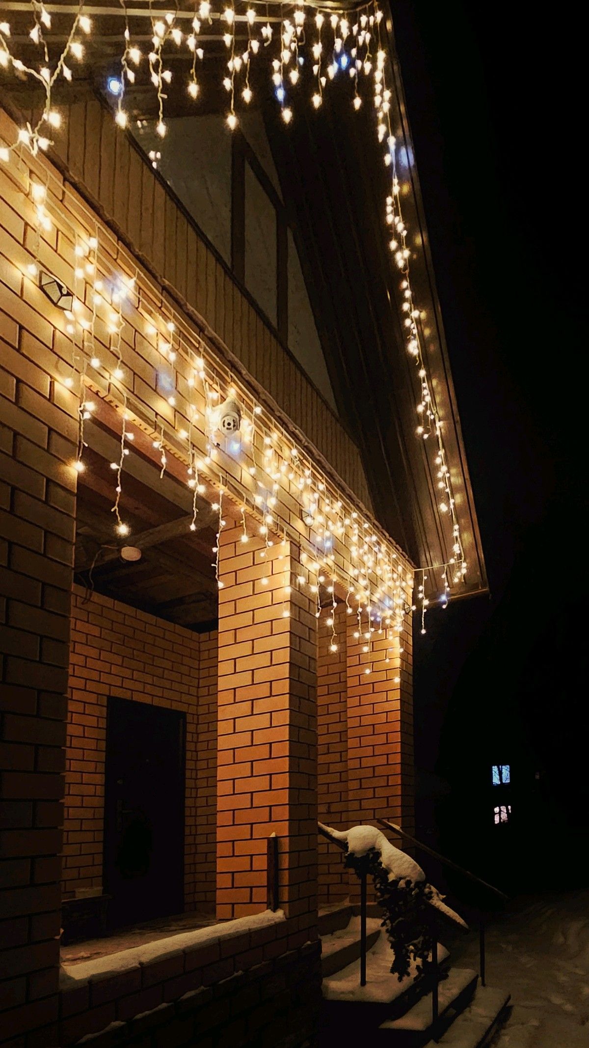 Dış Mekan 2.5 Metre En 60-80-100cm Saçaklı Gün ışığı Sabit Led Beyaz Kablo Ekleme fişli