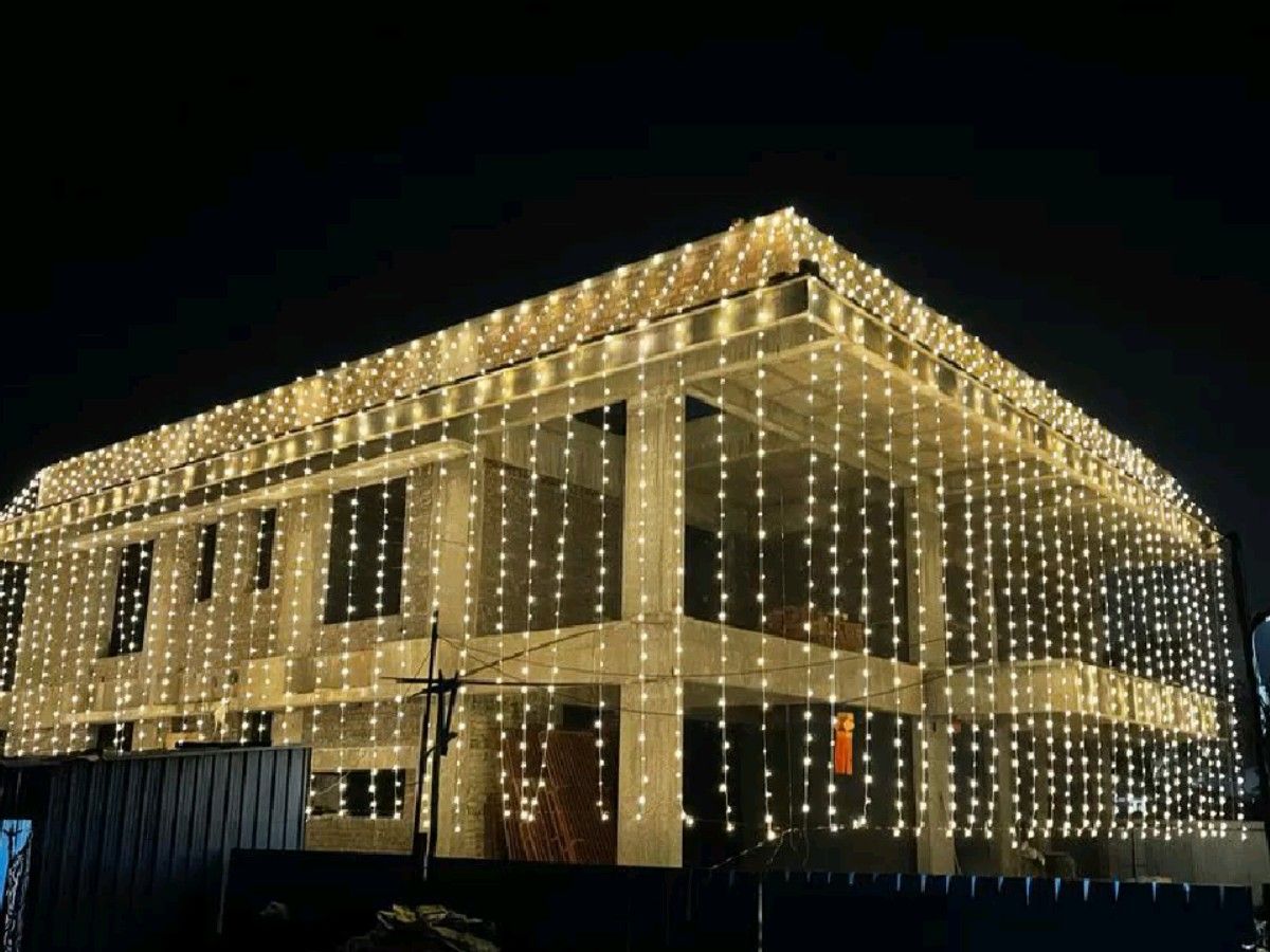 Dış Mekan IP65 2x7 Perde Gün Işığı Çakarlı/Flaşlı 1400 Led Beyaz Kablo Aydınlatma Işık